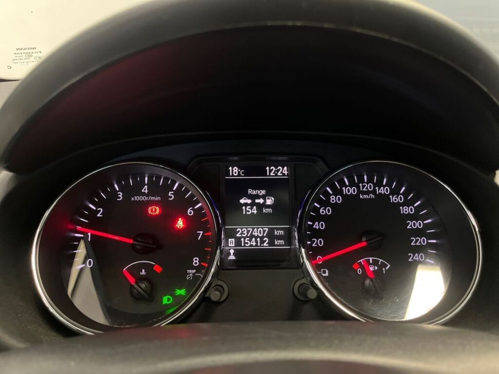 Nissan Qashqai 2012 Harmaa