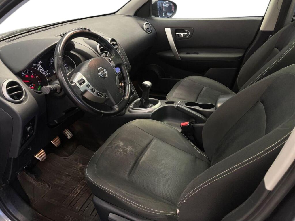 Nissan Qashqai 2012 Harmaa