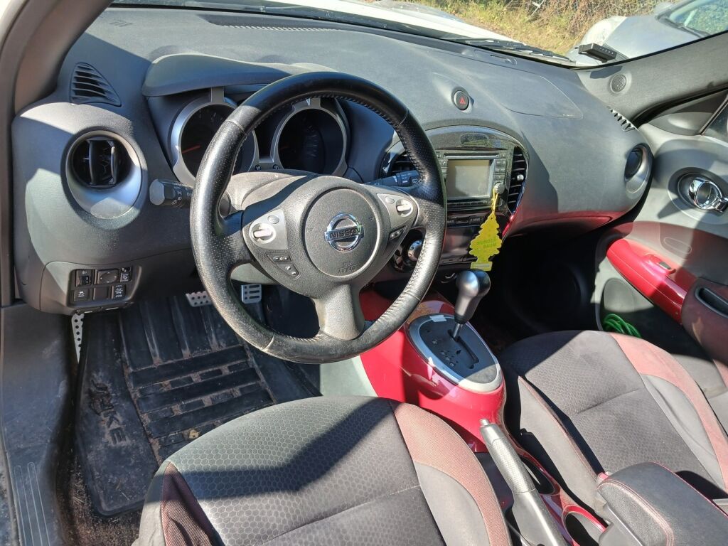 Nissan Juke 2012 Valkoinen