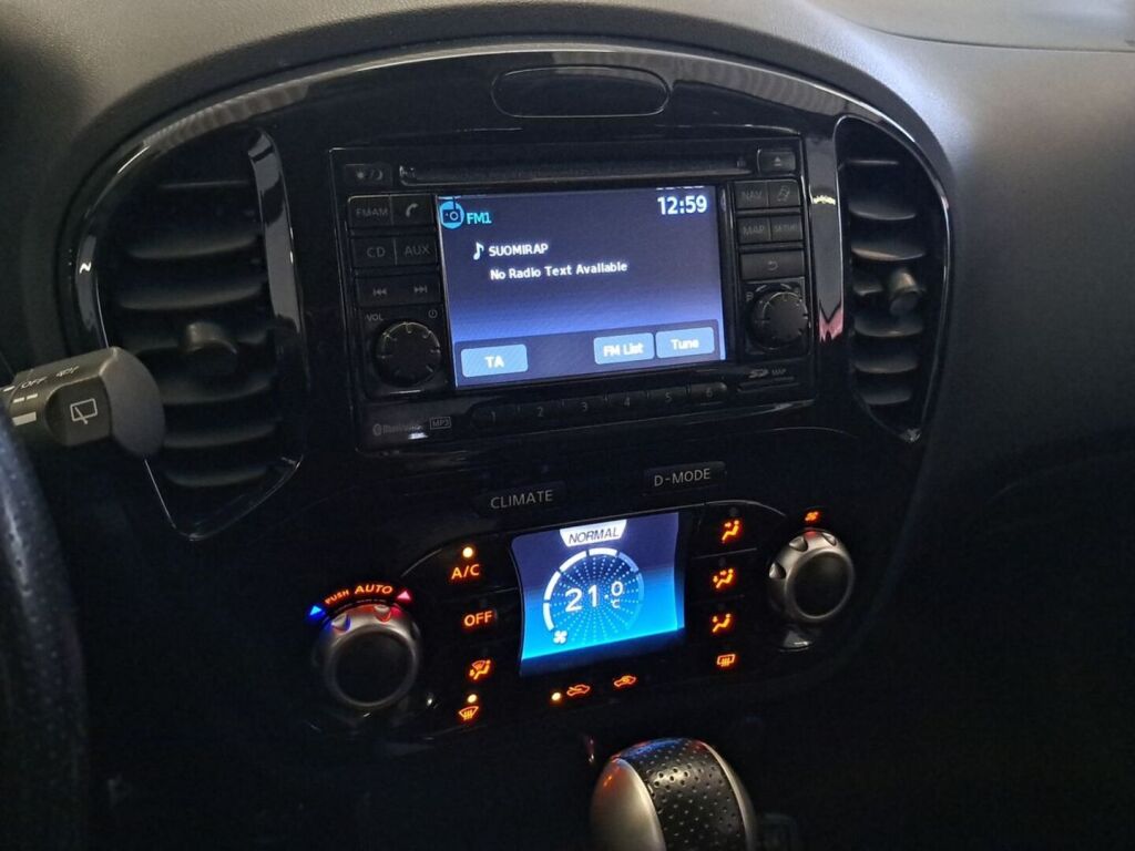 Nissan Juke 2012 Valkoinen