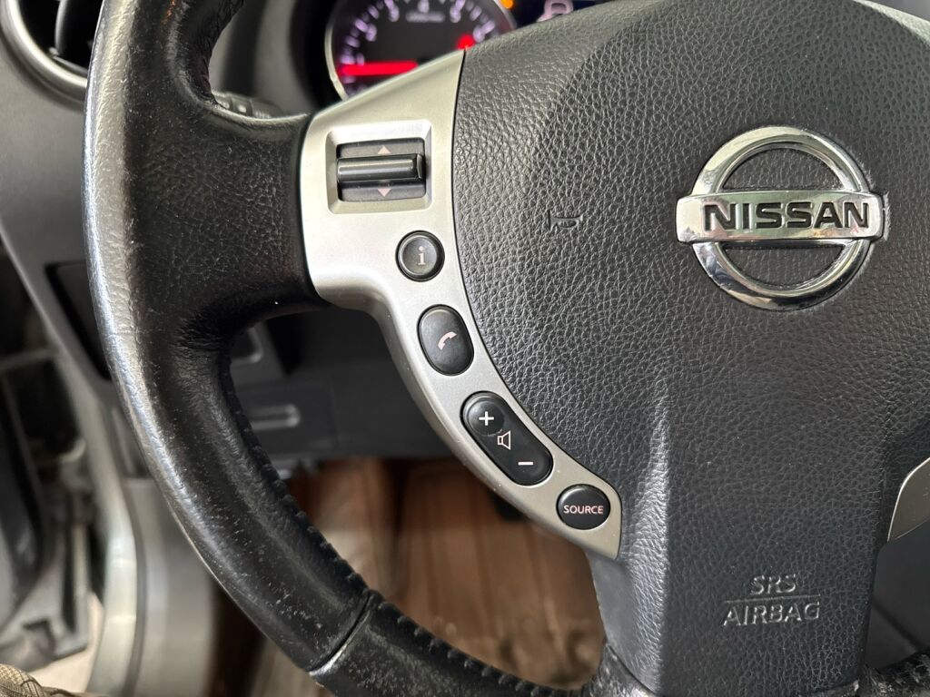 Nissan Qashqai+2 2012 Harmaa