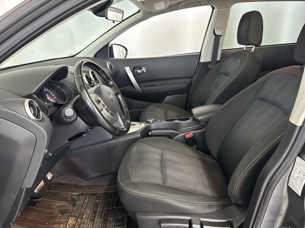 Nissan Qashqai+2 2012 Harmaa