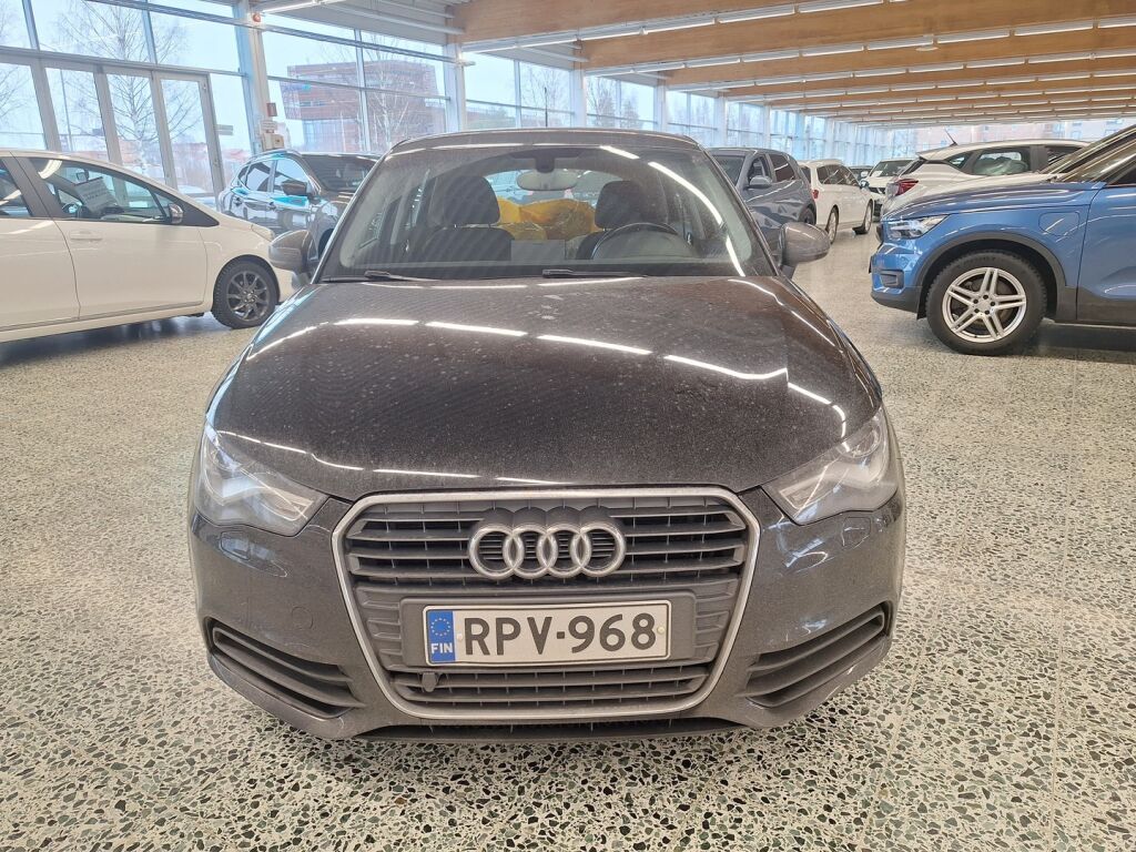 Audi A1 2012 Musta