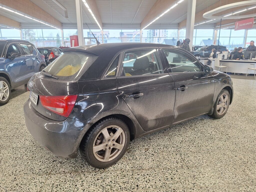 Audi A1 2012 Musta