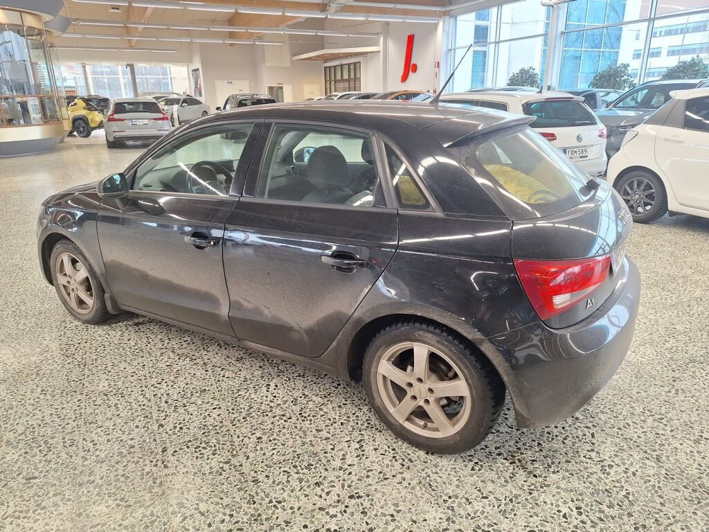 Audi A1 2012 Musta
