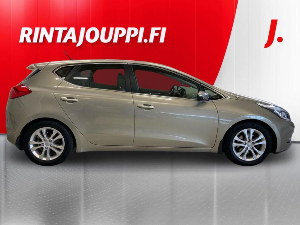 Kia Ceed 2013 Hopea