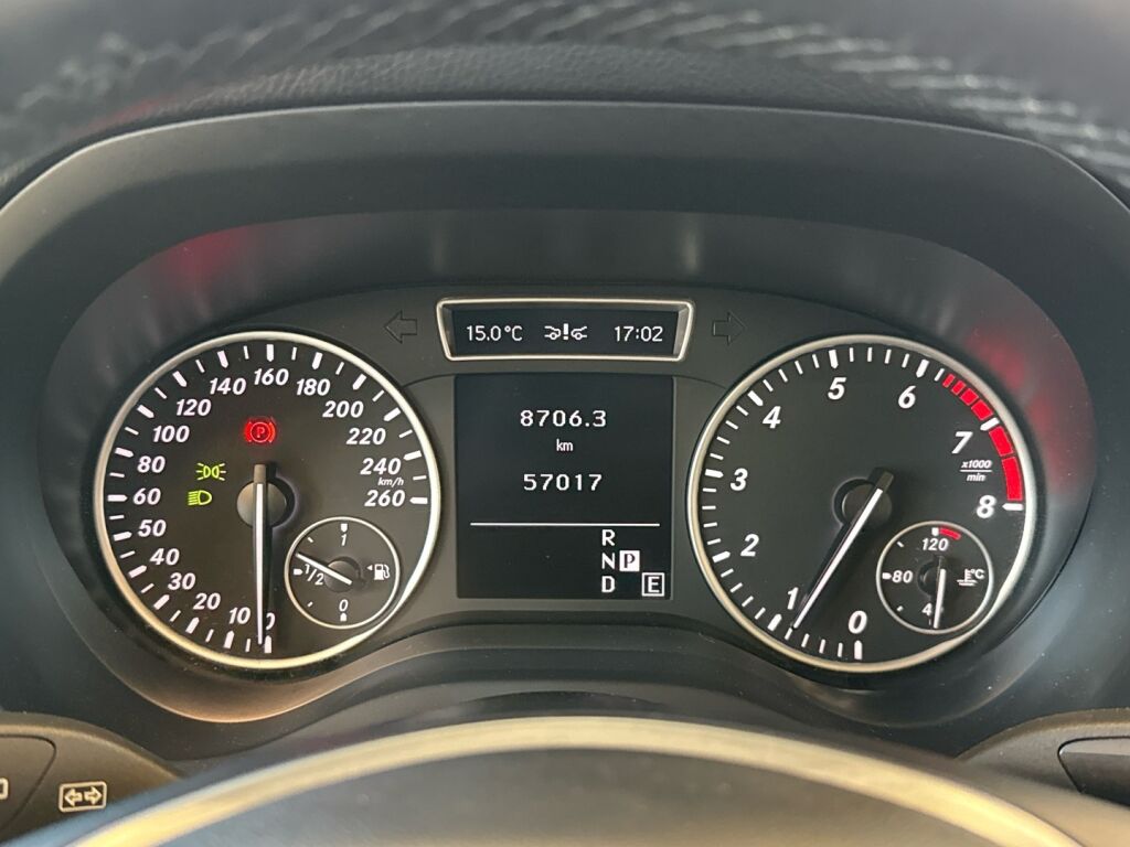 Mercedes-Benz B 2013 Valkoinen