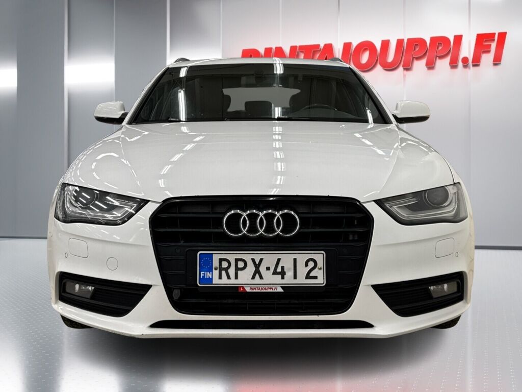 Audi A4 2013 Valkoinen