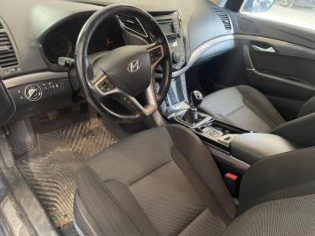 Hyundai i40 2012 Sininen
