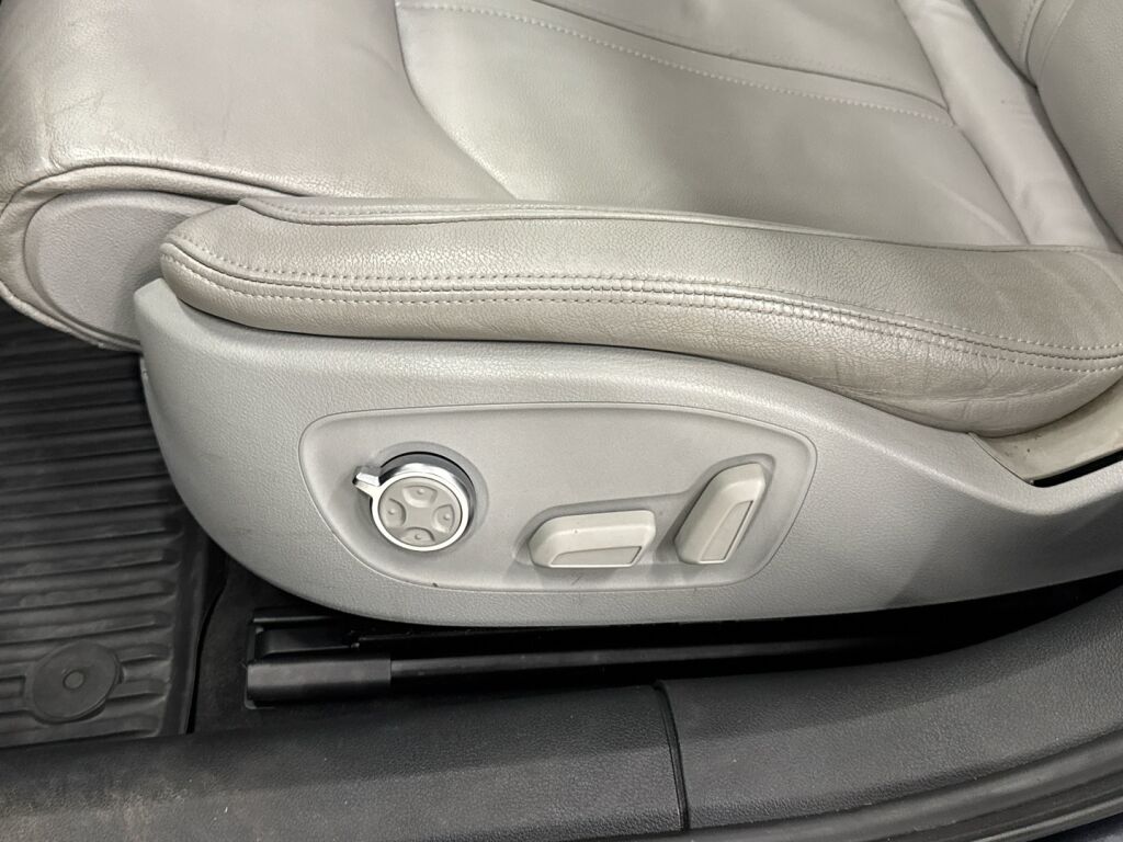 Audi A6 allroad quattro 2013 Sininen