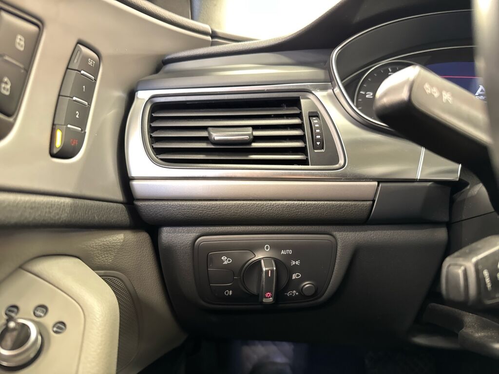 Audi A6 allroad quattro 2013 Sininen