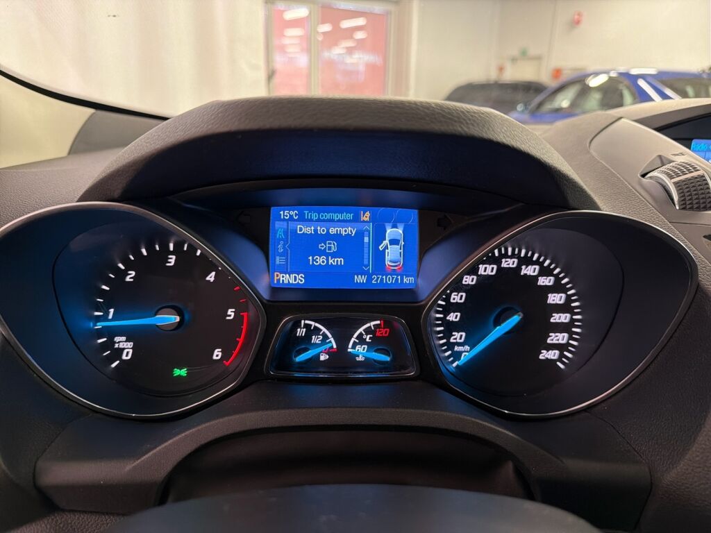 Ford Kuga 2013 Ruskea (beige)