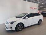 Toyota Avensis 2013 Valkoinen