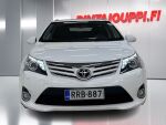 Toyota Avensis 2013 Valkoinen