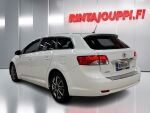 Toyota Avensis 2013 Valkoinen