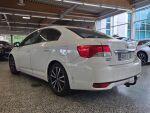 Toyota Avensis 2013 Valkoinen