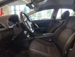 Toyota Avensis 2013 Valkoinen