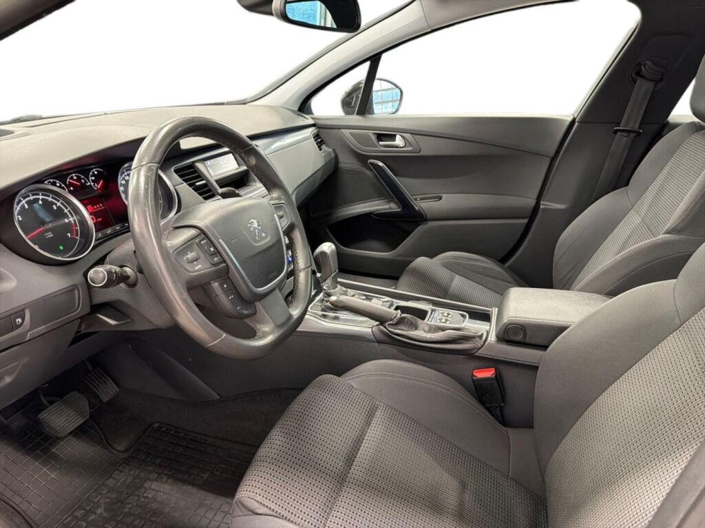 Peugeot 508 2013 Musta