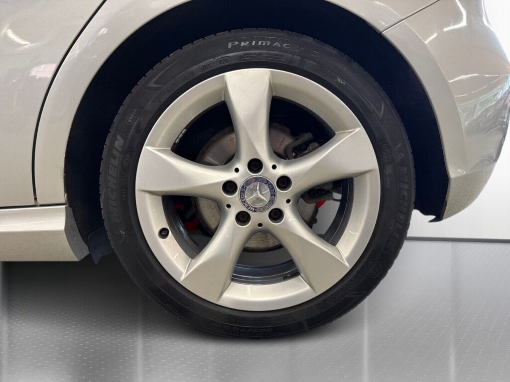 Mercedes-Benz A 2013 Harmaa