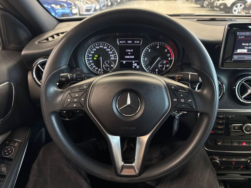 Mercedes-Benz A 2013 Harmaa