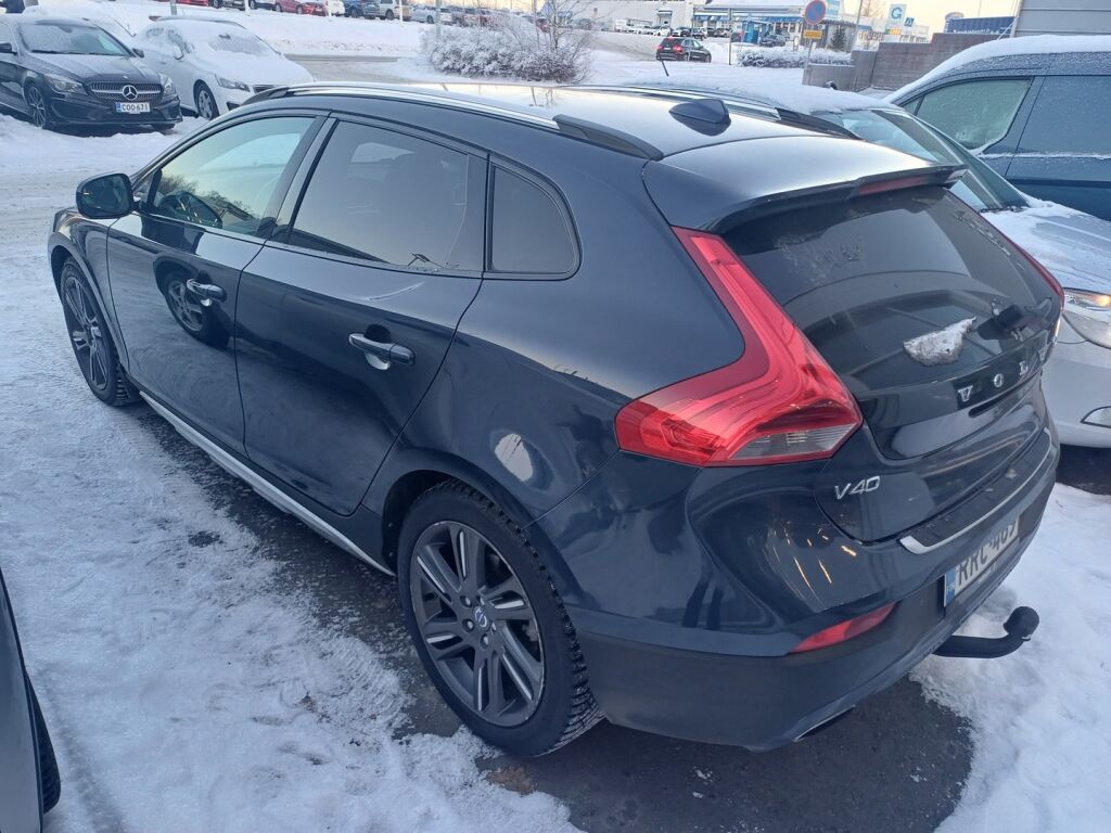 Volvo V40 Cross Country 2013 Sininen