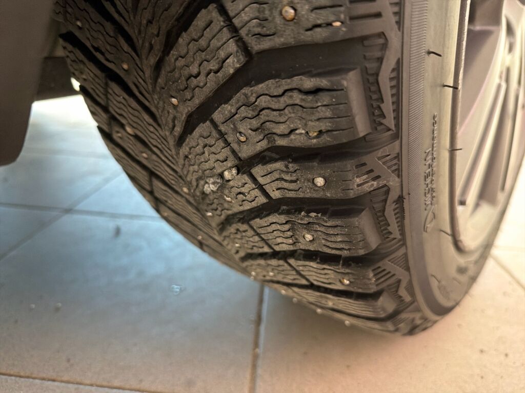 Volvo V40 Cross Country 2013 Sininen