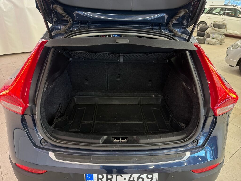 Volvo V40 Cross Country 2013 Sininen