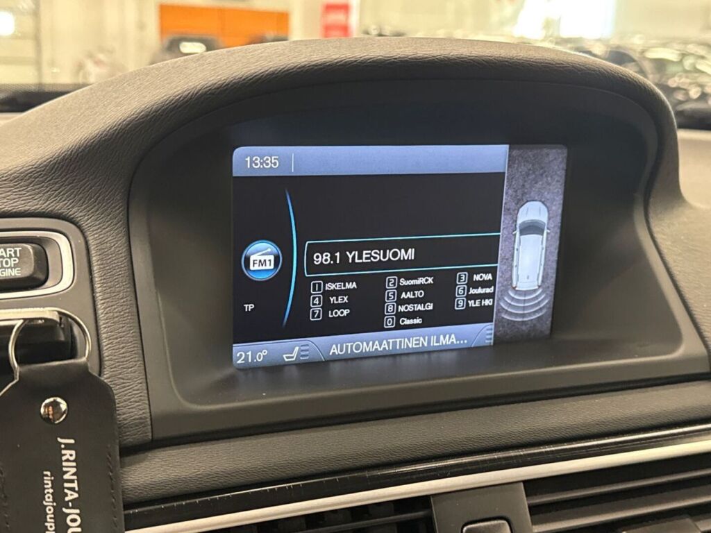Volvo V70 2013 Valkoinen