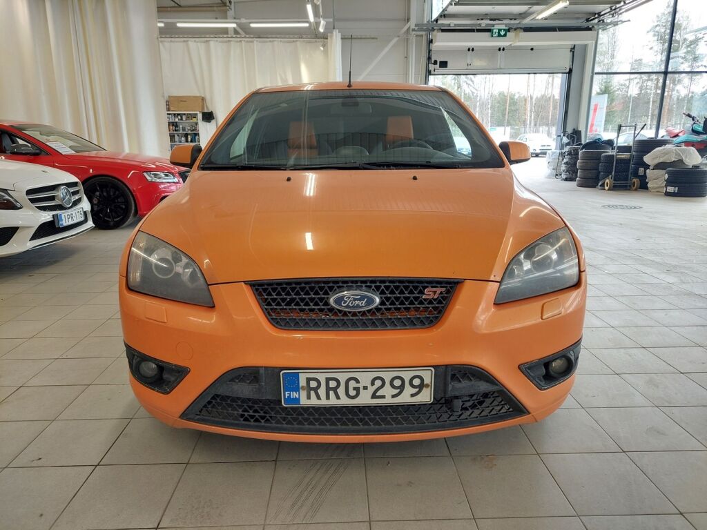 Ford Focus 2008 Oranssi