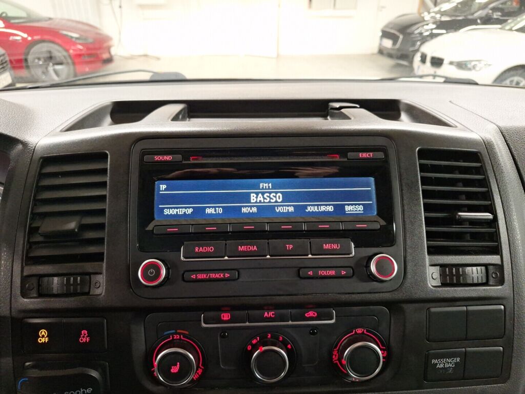 Volkswagen Transporter 2013 Valkoinen