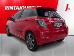 Toyota Yaris 2013 Punainen