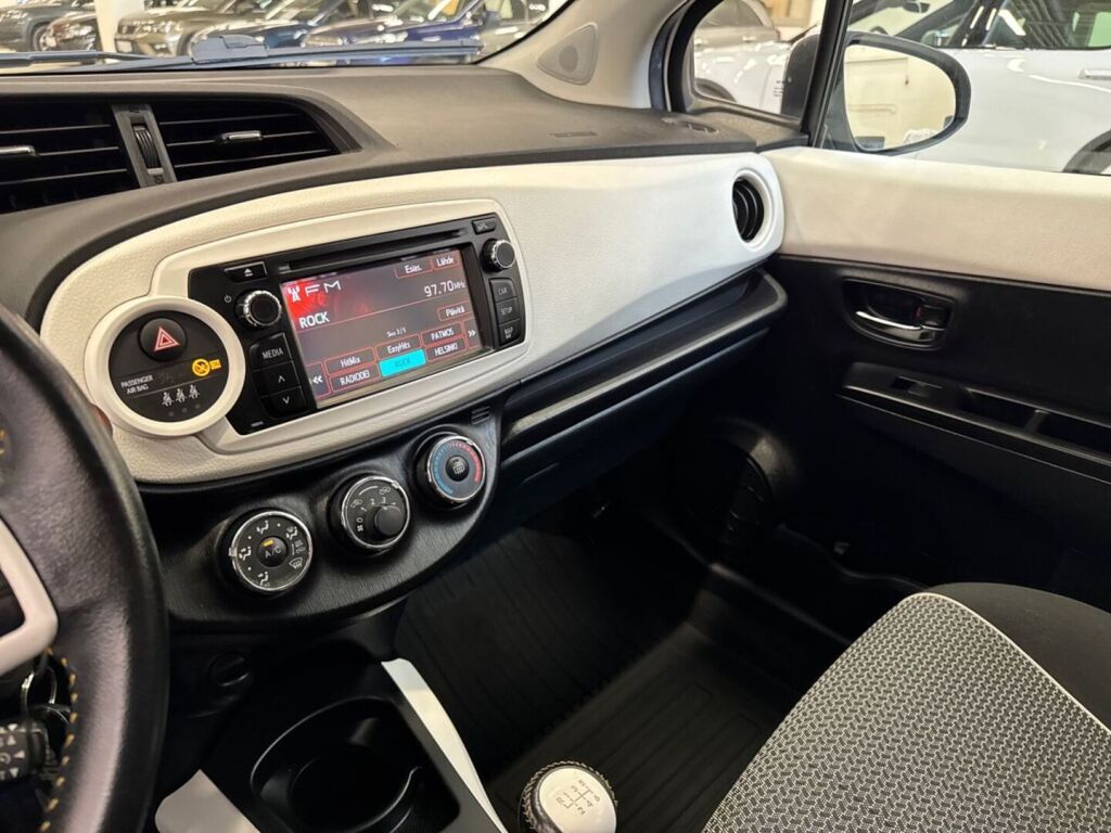 Toyota Yaris 2013 Valkoinen