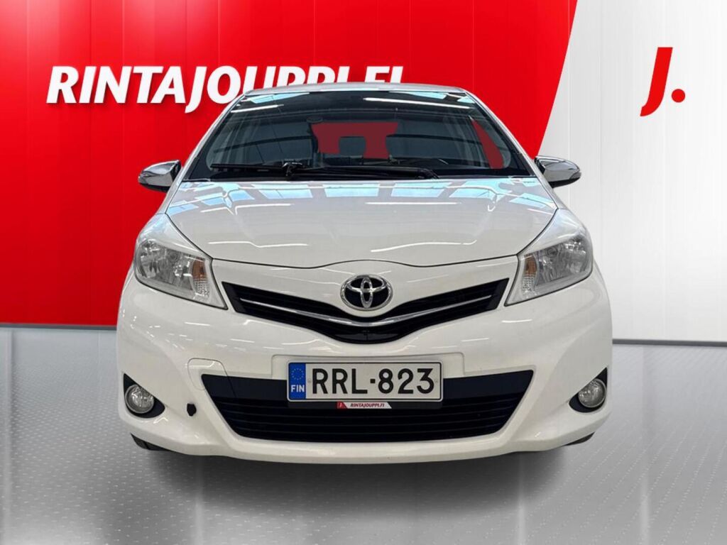 Toyota Yaris 2013 Valkoinen