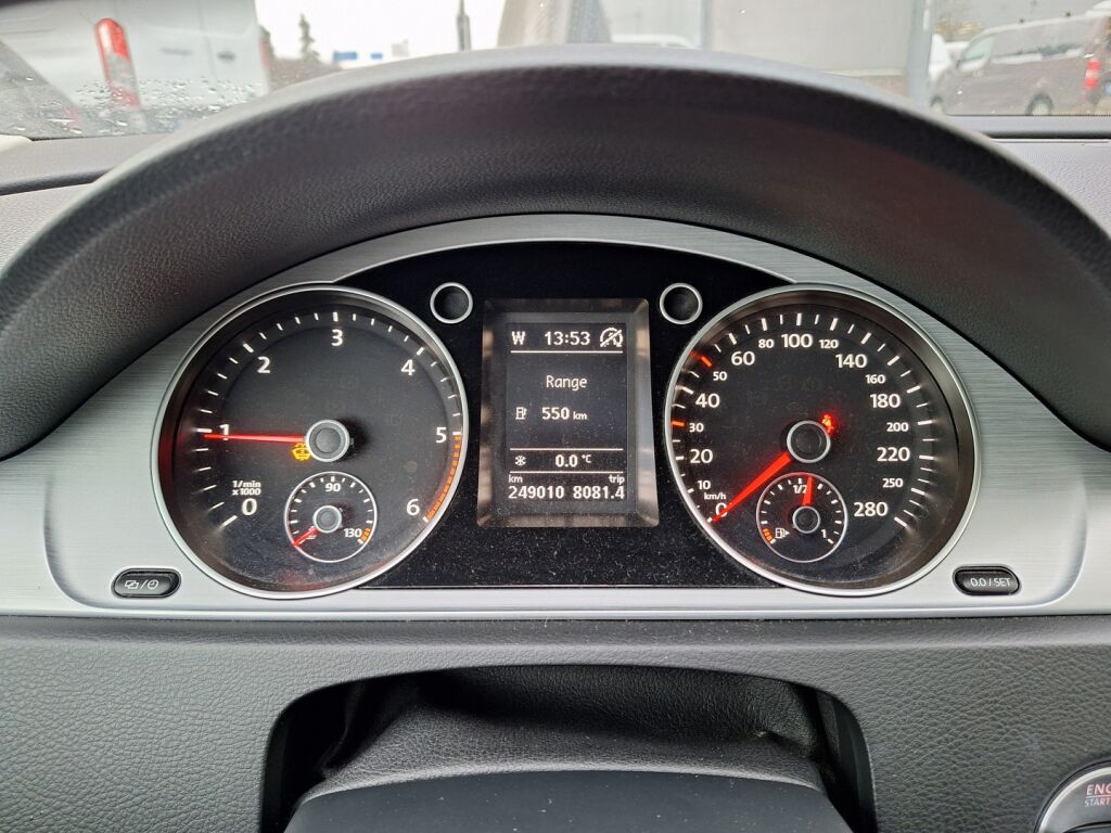 Volkswagen CC 2013 Musta