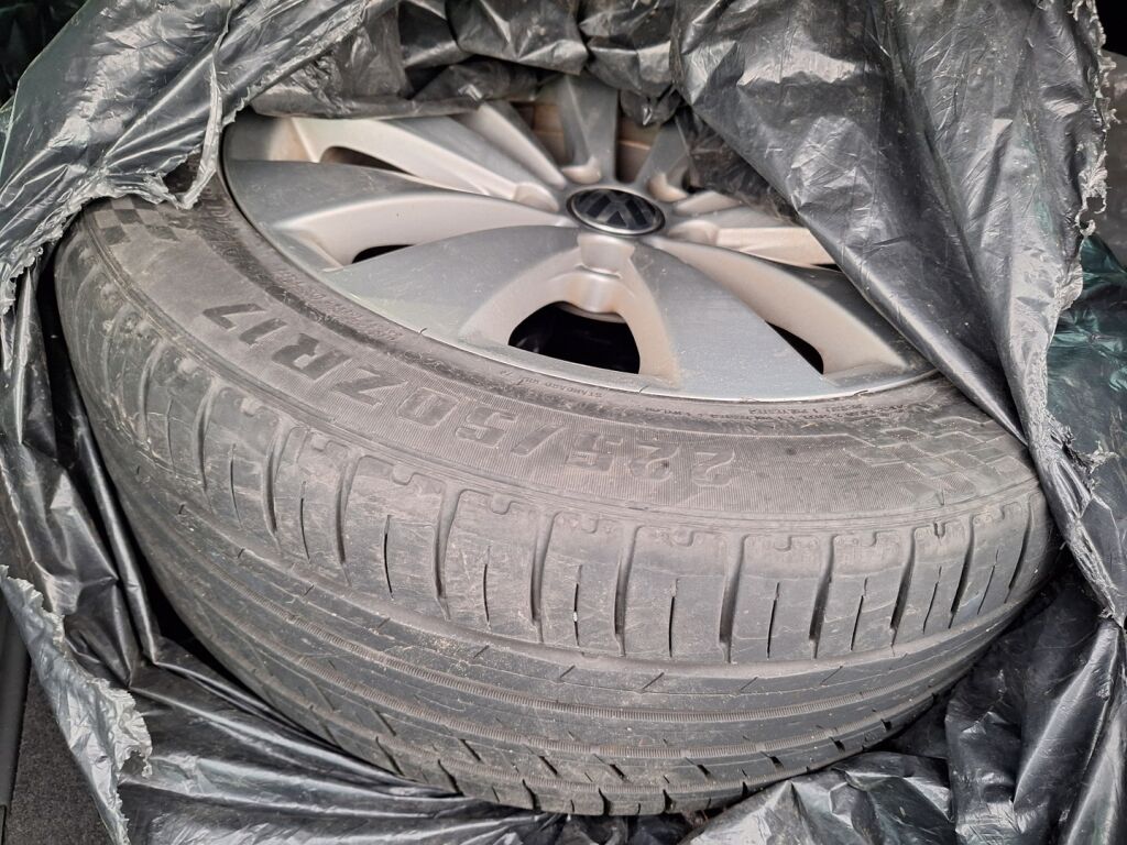 Volkswagen CC 2013 Musta