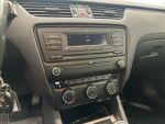 Skoda Octavia 2013 Punainen