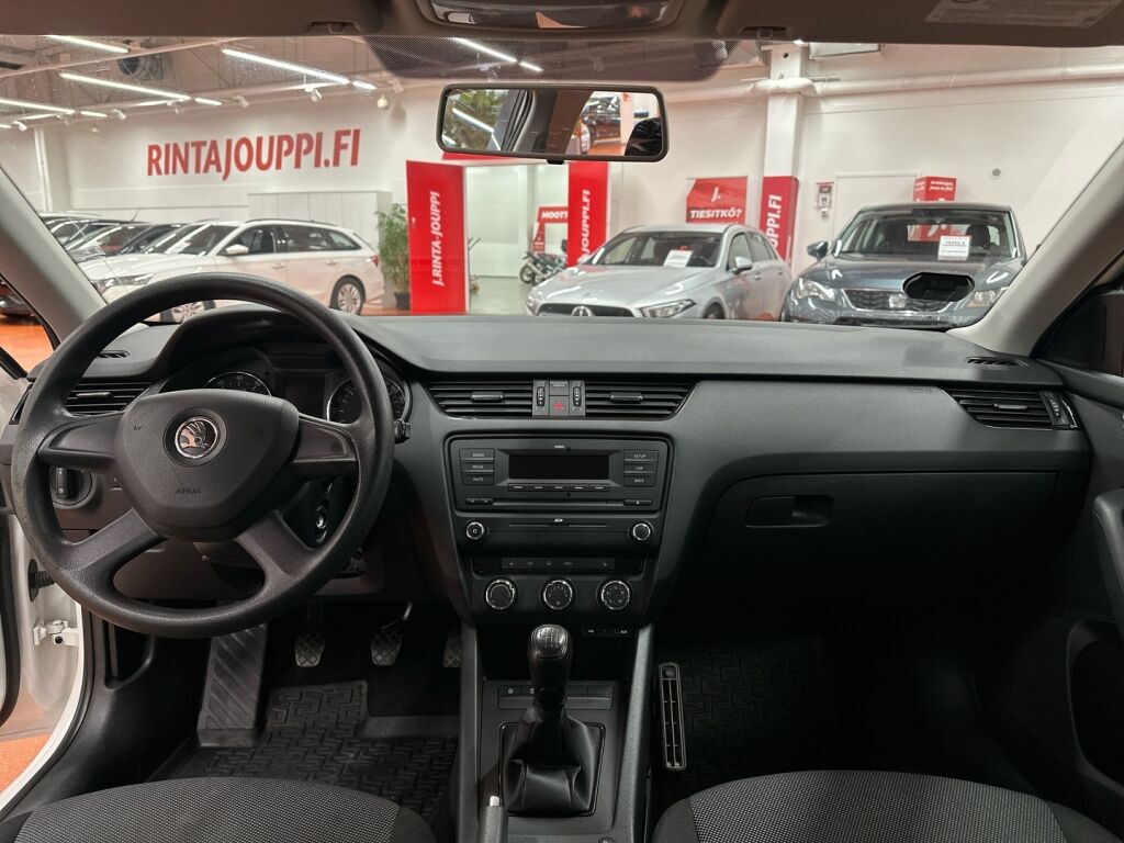 Skoda Octavia 2013 Valkoinen