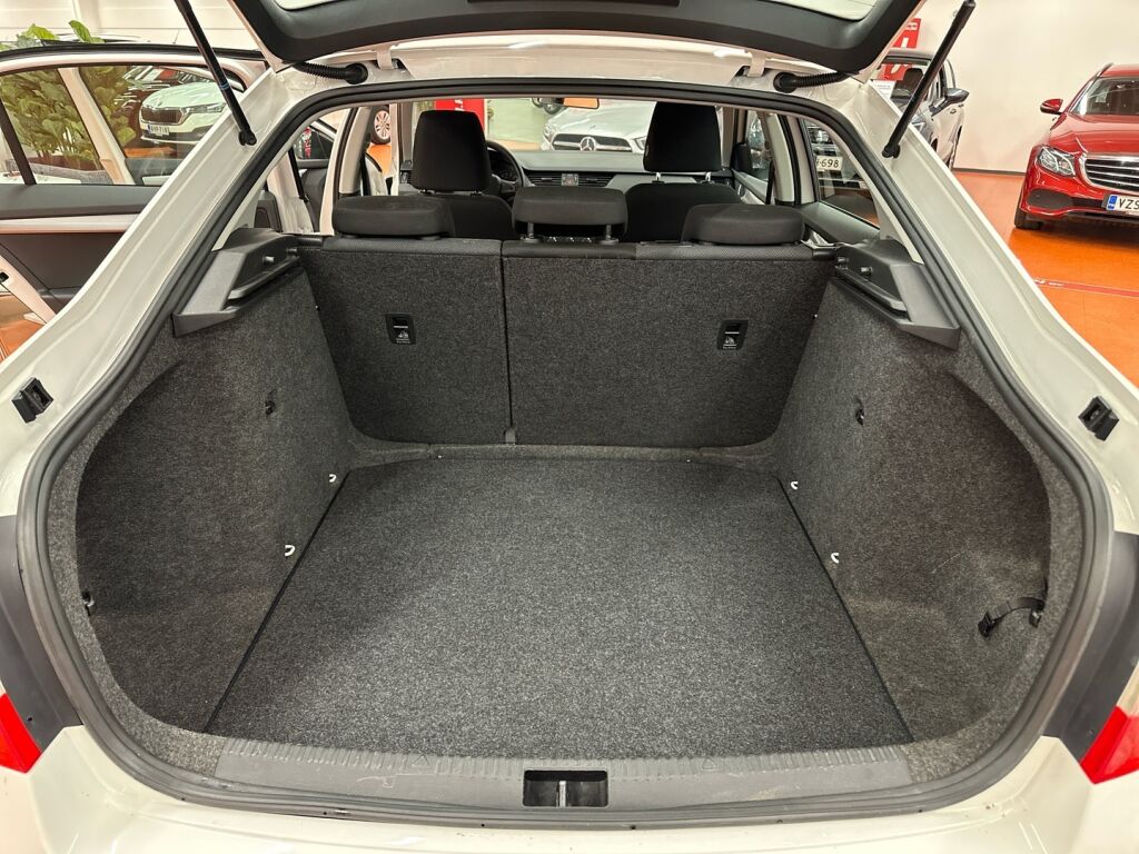 Skoda Octavia 2013 Valkoinen