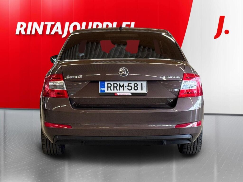 Skoda Octavia 2013 Ruskea (beige)