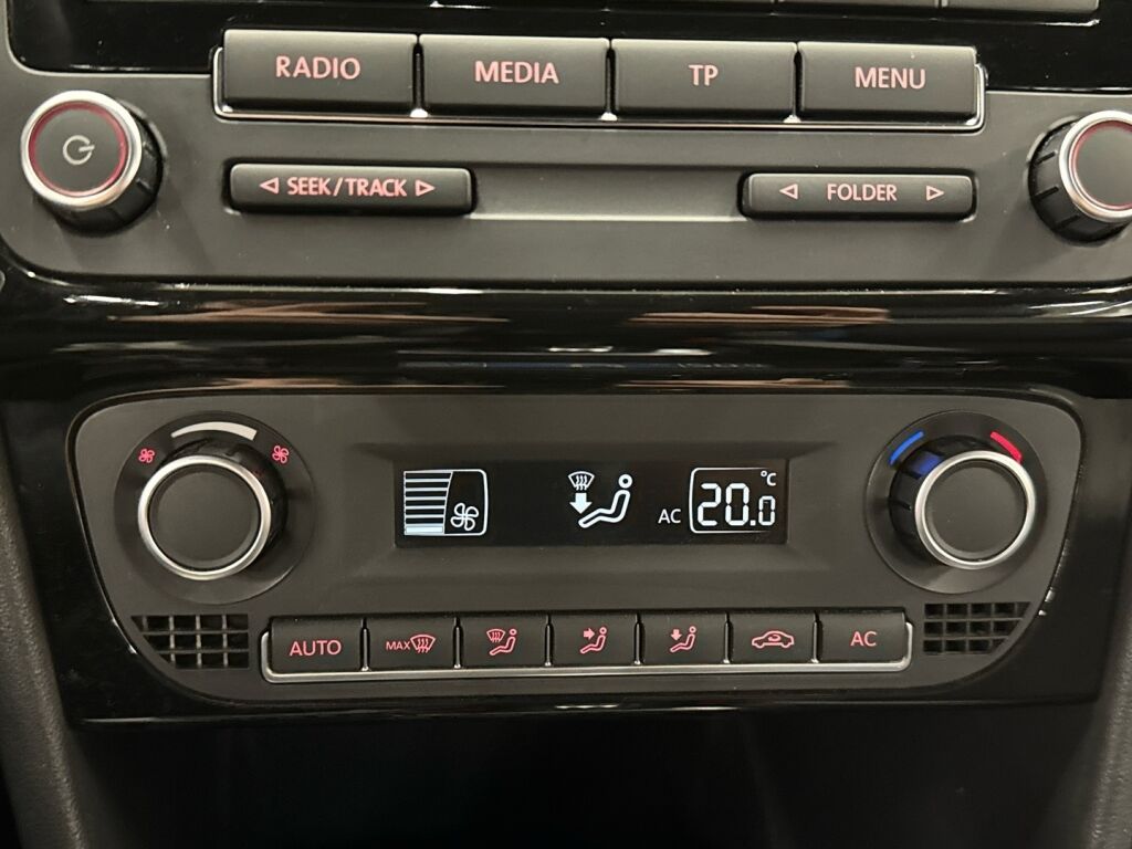 Volkswagen Polo 2013 Sininen