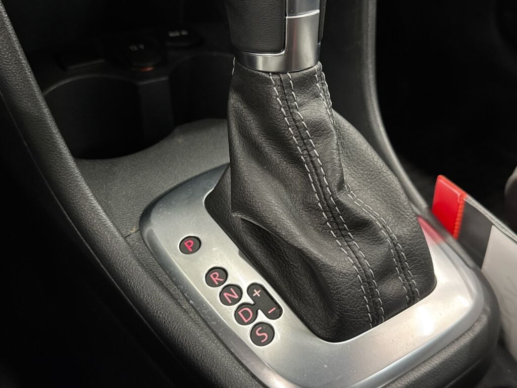 Volkswagen Polo 2013 Sininen