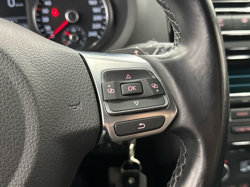 Volkswagen Polo 2013 Sininen