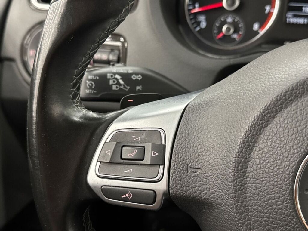 Volkswagen Polo 2013 Sininen