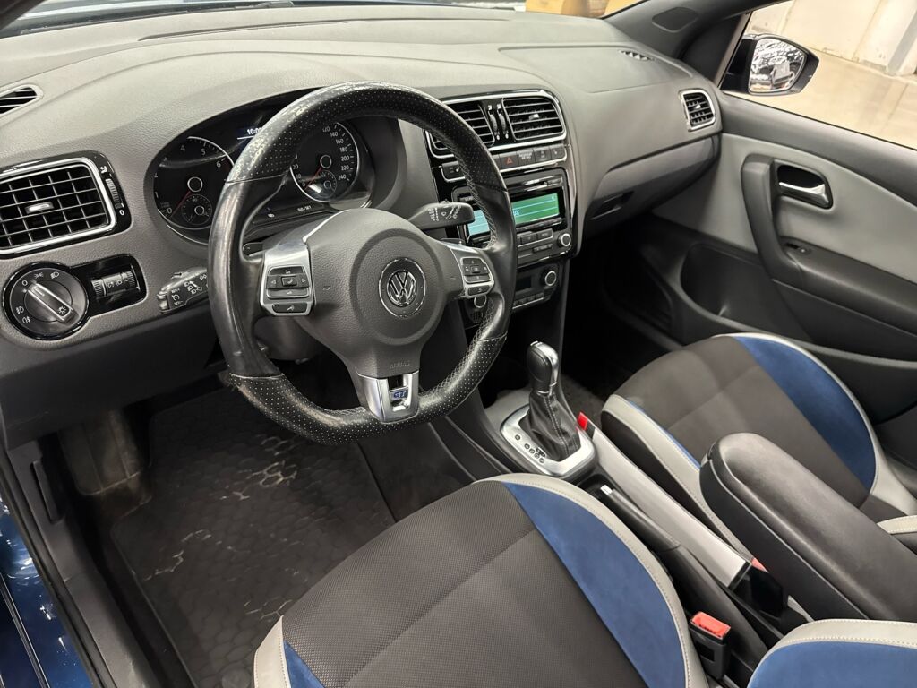 Volkswagen Polo 2013 Sininen