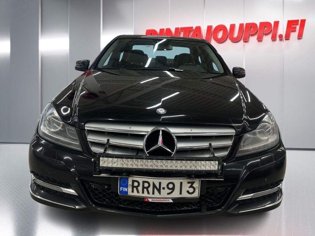 Mercedes-Benz C 2013 Musta