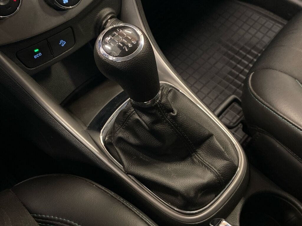 Chevrolet Trax 2013 Musta