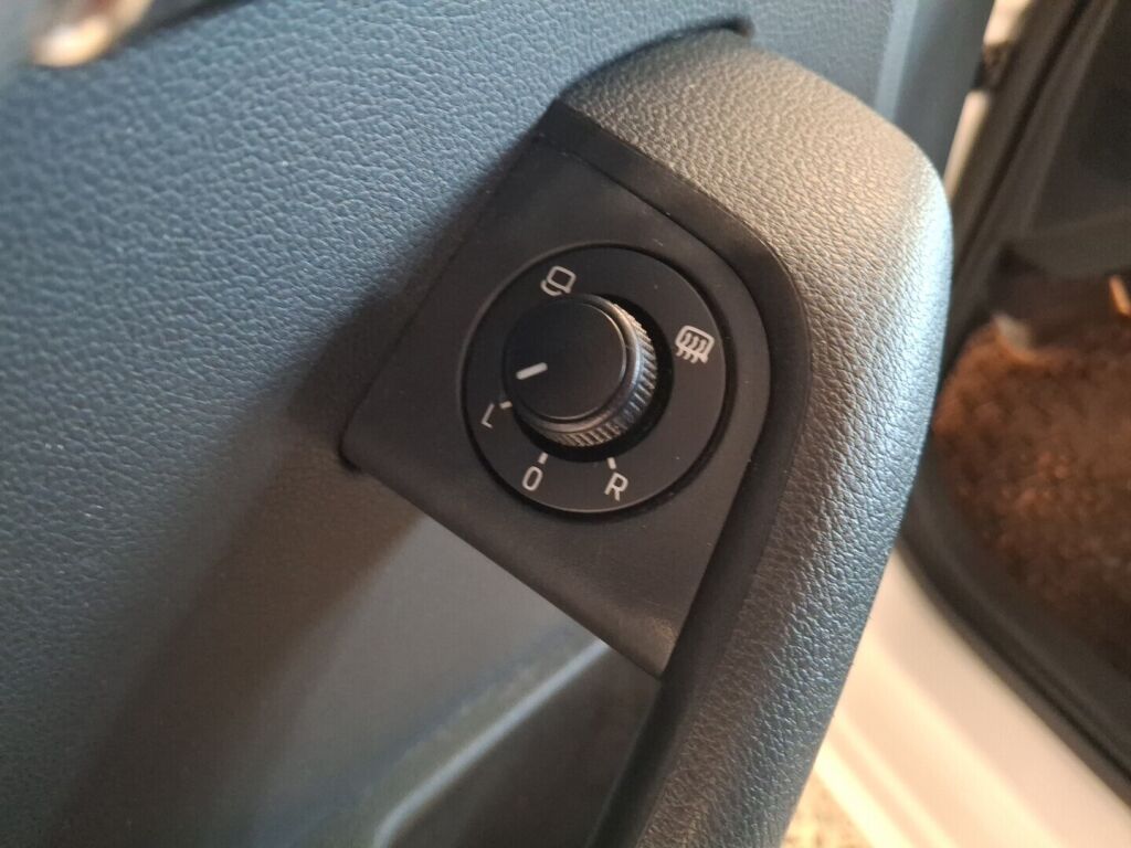 Skoda Octavia 2013 Valkoinen