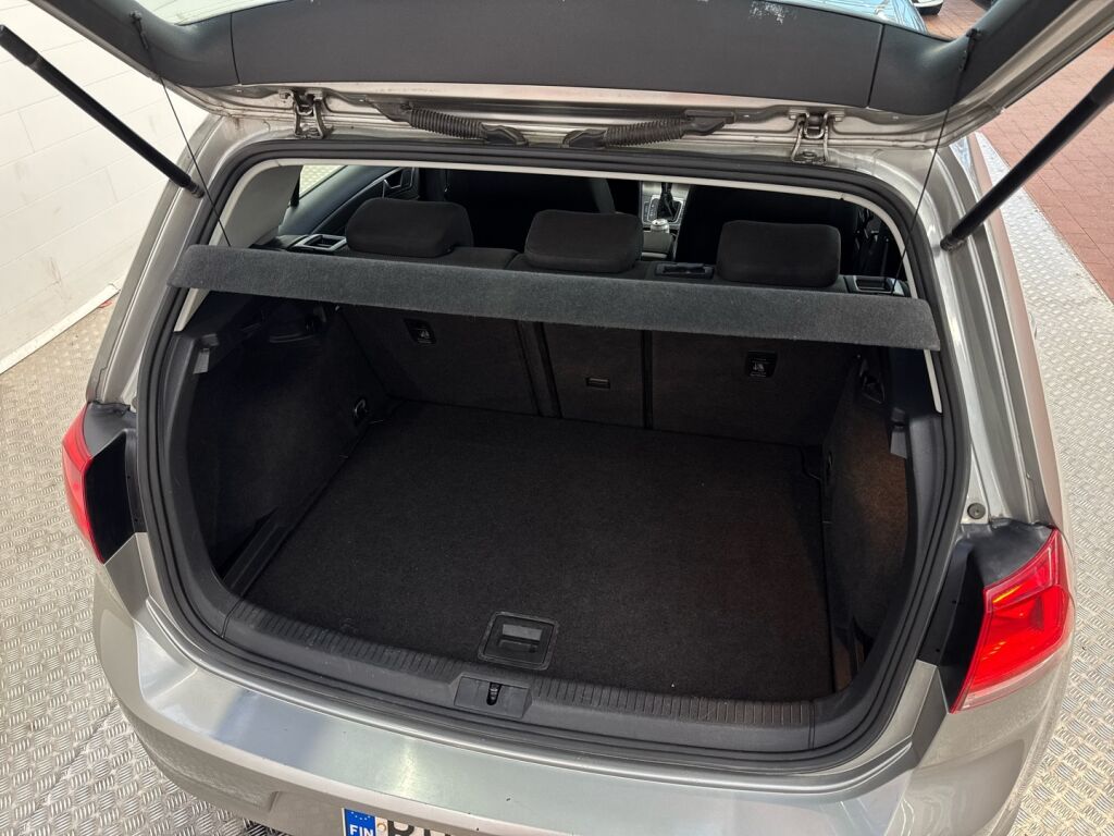 Volkswagen Golf 2013 Harmaa