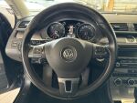 Volkswagen Passat 2013 Musta