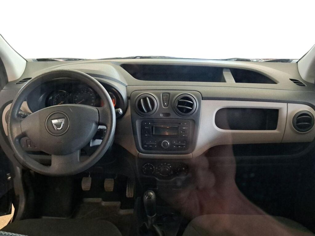 Dacia Dokker Van 2013 Musta